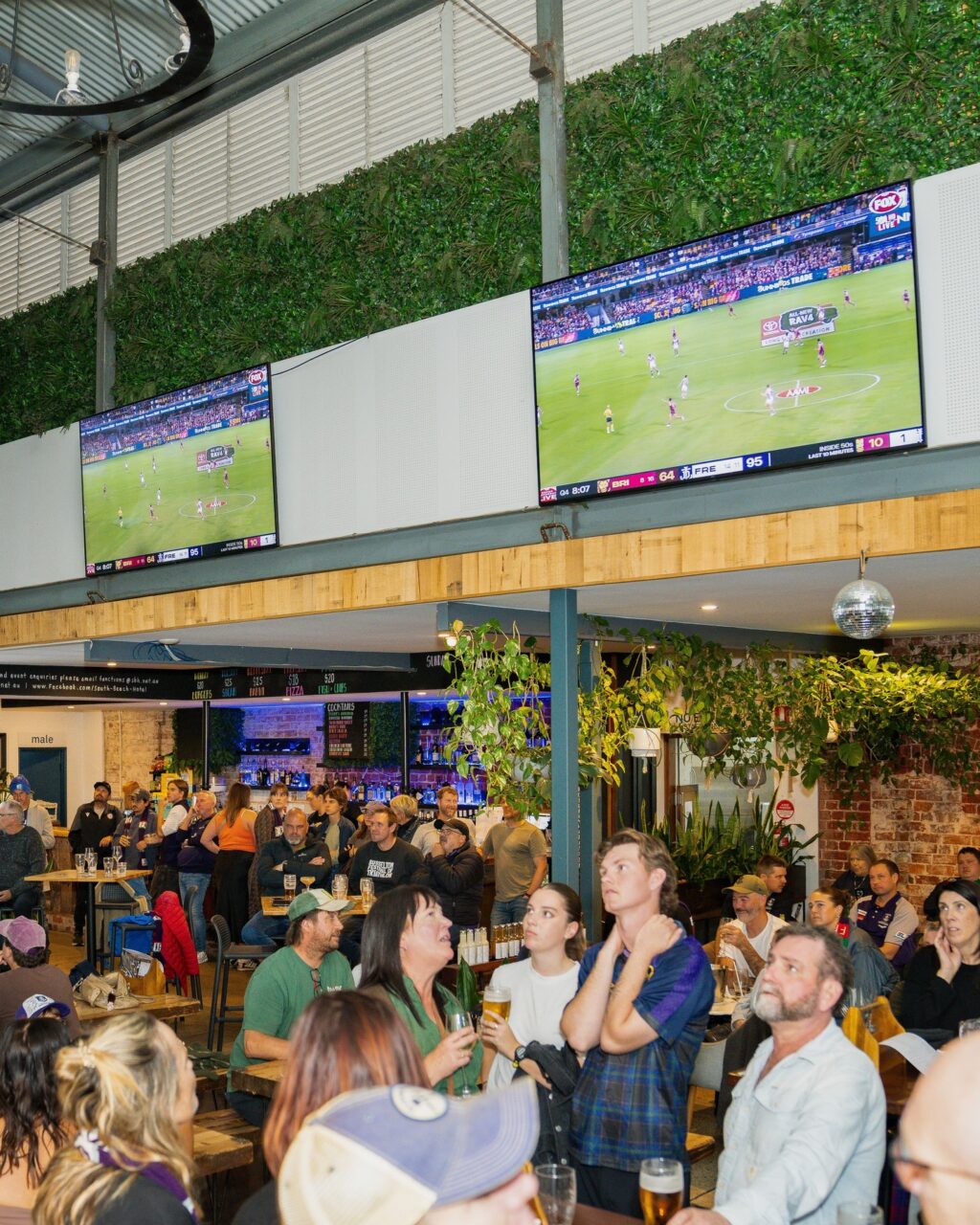 Instagram post from southbeachhotelfreo. This post is in position 2.