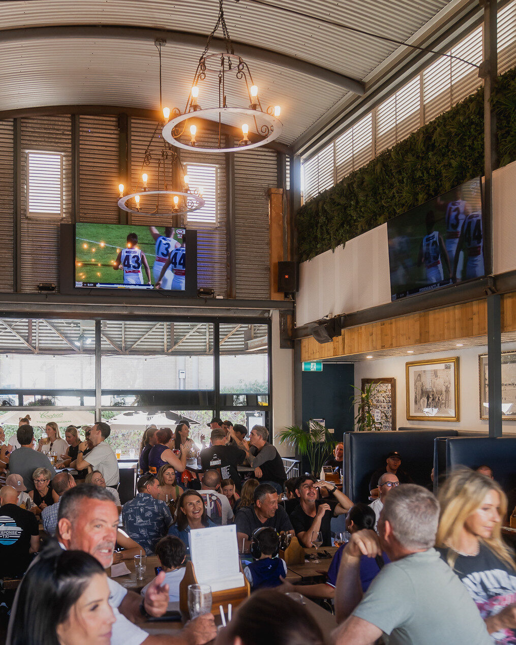 Instagram post from southbeachhotelfreo. This post is in position 2.