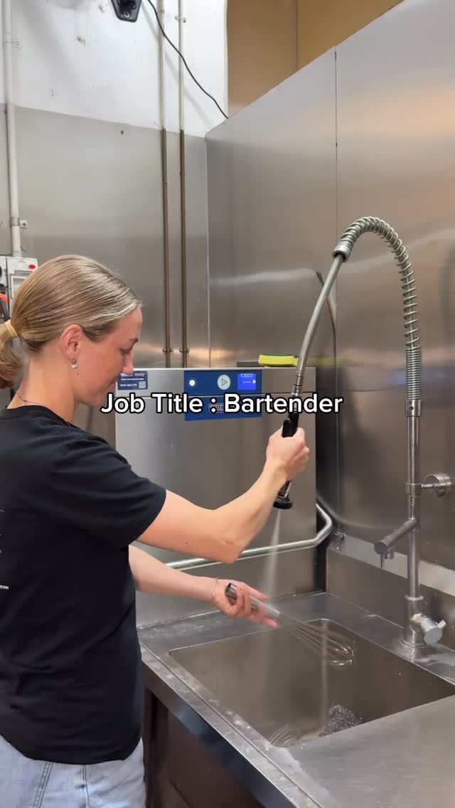 Instagram post from southbeachhotelfreo. This post is in position 7.